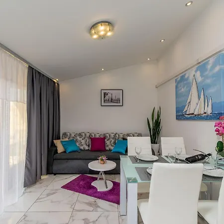 Paradis Apartment