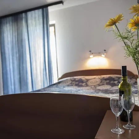 Paradis Апартаменты *